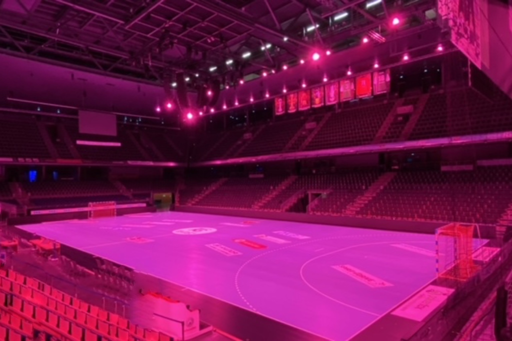 Max-Schmeling-Halle_01_1024x683 Max Schmeling Halle - LED Beleuchtung