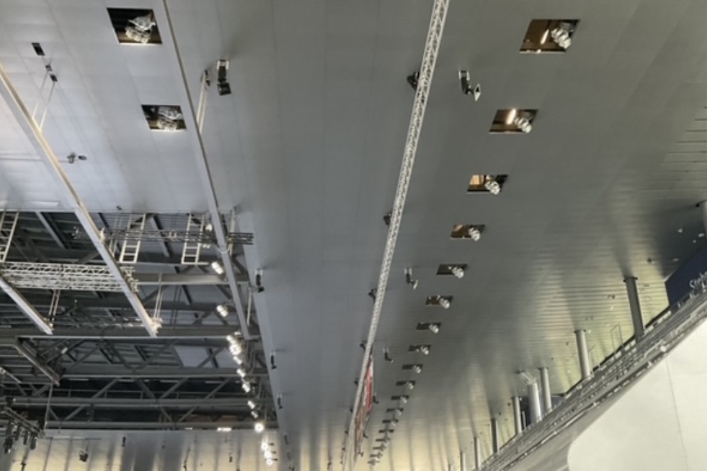 Max-Schmeling-Halle_02_1024x683 Max Schmeling Halle - LED Beleuchtung